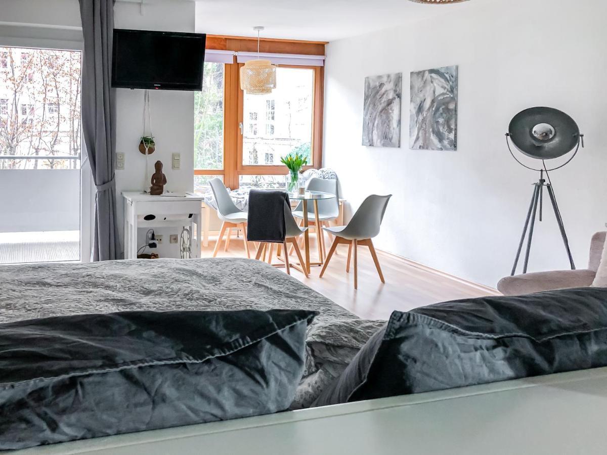 Studio Near Altstadt /W Workspace, Feng-Shui & Art Вюрцбург Екстер'єр фото